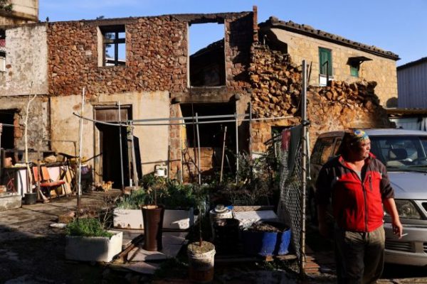 Πόλεμος στην Ουκρανία: Δημοψήφισμα για τις επαρχίες Λουχάνσκ και Ντονέτσκ προανήγγειλε ο Μεντβέντεφ