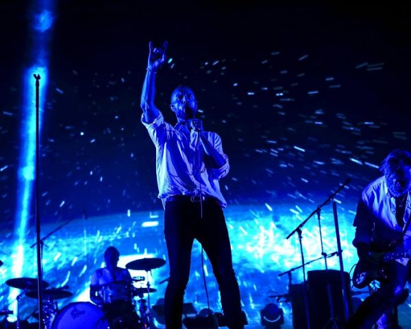 Οι Madrugada γράφουν ξανά ιστορία – Επανεκτελέσεις δύο ιστορικών τραγουδιών