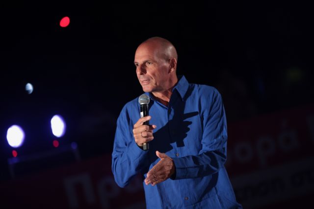 Βαρουφάκης: «Η ρήξη είναι η απάντηση στην κρίση»