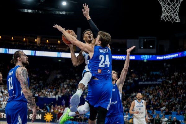 Βέσελι: Έδειξε την ποιότητά του ο Γιάννης – Έχει περισσότερη πείρα η Ελλάδα