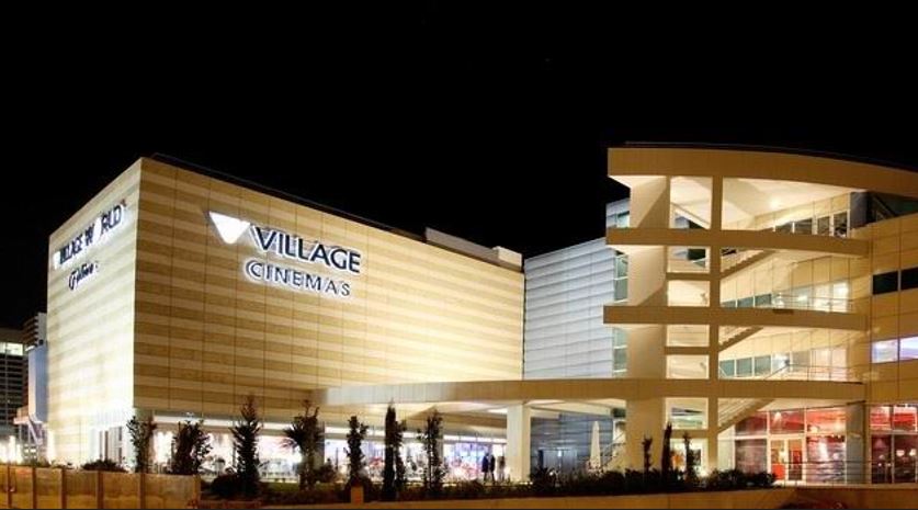 Village Cinemas: Πουλήθηκαν έναντι 20 εκατ. ευρώ