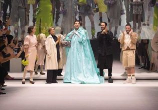 H Λίντα Εβαντζελίστα επιστρέφει με πάταγο στην πασαρέλα μετά την αποτυχημένη επέμβαση