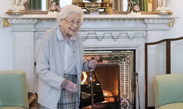 Βασίλισσα Ελισάβετ: Ακύρωσε και νέα συνάντηση