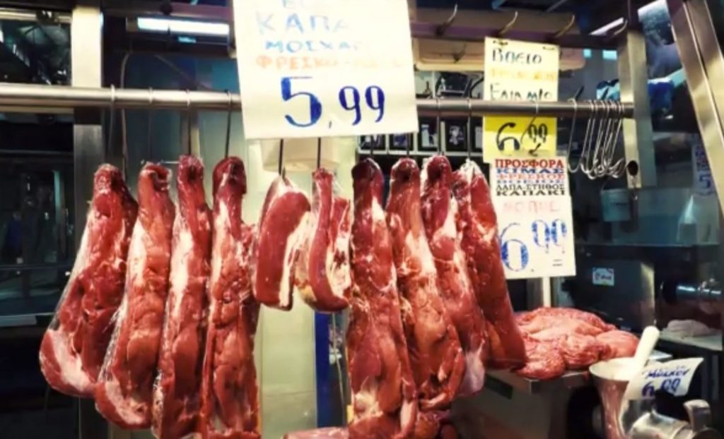 Ακρίβεια: «Στροφή» σε χοιρινό & κοτόπουλο για τους καταναλωτές