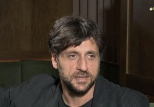 Γιώργος Χρυσοστόμου: Η μελαγχολία της εφηβείας, το αλκοόλ και η ψυχανάλυση