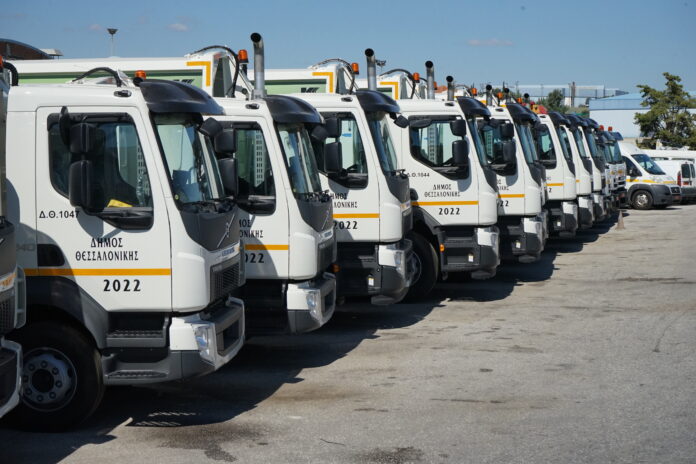 Θεσσαλονίκη: Δέκα νέα απορριμματοφόρα στη διάθεση του Δήμου