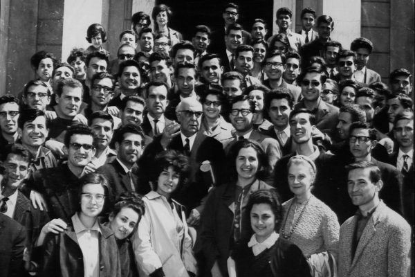 Γιώργος Σεφέρης: Η κηδεία του που έγινε διαδήλωση κατά της Χούντας