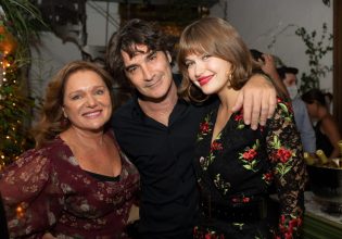 «Maestro»: Μεγάλο πάρτι εν όψει της πρεμιέρας – «Έχω γράψει το πρώτο επεισόδιο της 2ης σεζόν» αποκάλυψε ο Παπακαλιάτης