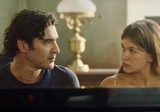 Χριστόφορος Παπακαλιάτης: «Τα πάντα στη ζωή μου φιλτράρονται μέσω του γραψίματος»
