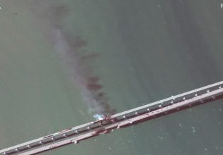 Κριμαία: Αποκαλυπτικές δορυφορικές εικόνες μετά την έκρηξη στη γέφυρα