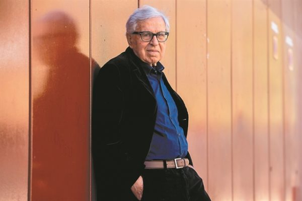 «Η Τέχνη αψηφά την Ιστορία για να της δώσει ζωή»