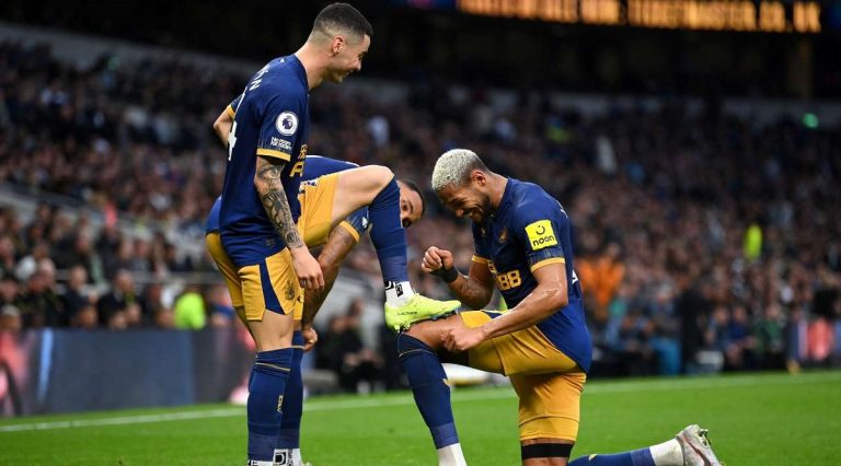 Πέρασε από το Λονδίνο η Νιούκαστλ (2-1)