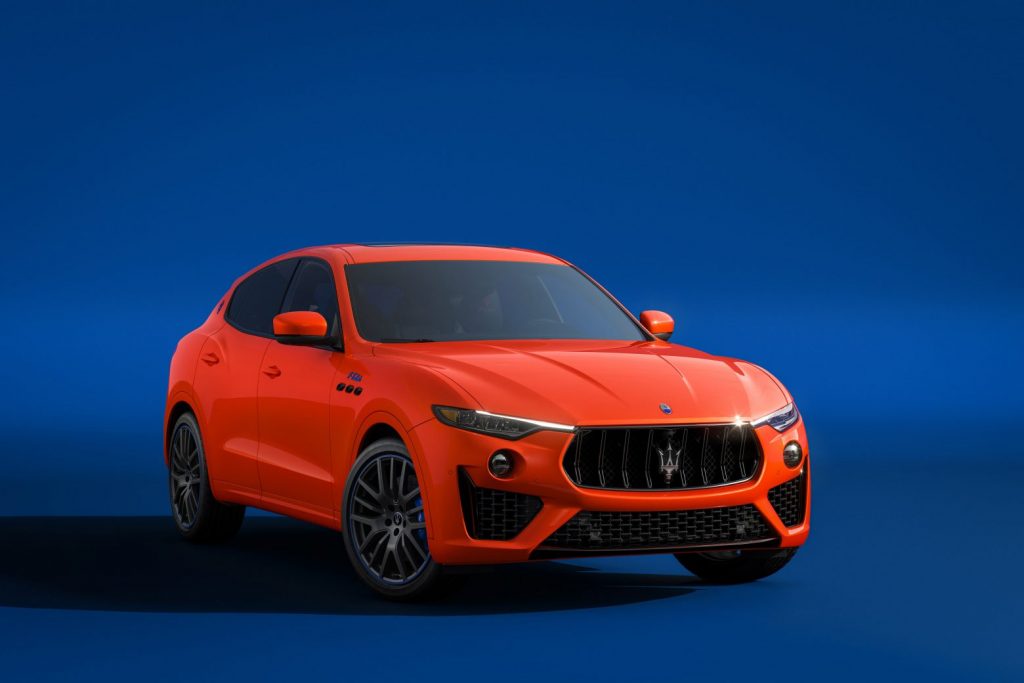 Maserati Ghibli & Levante FTributo: Αγώνες γένους θηλυκού
