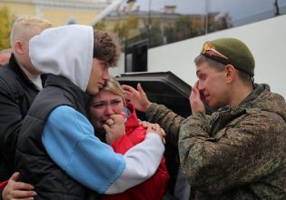 Βλαντιμίρ Πούτιν: Προαναγγελία τέλους επιστράτευσης ενώ η δυσαρέσκεια μεγαλώνει