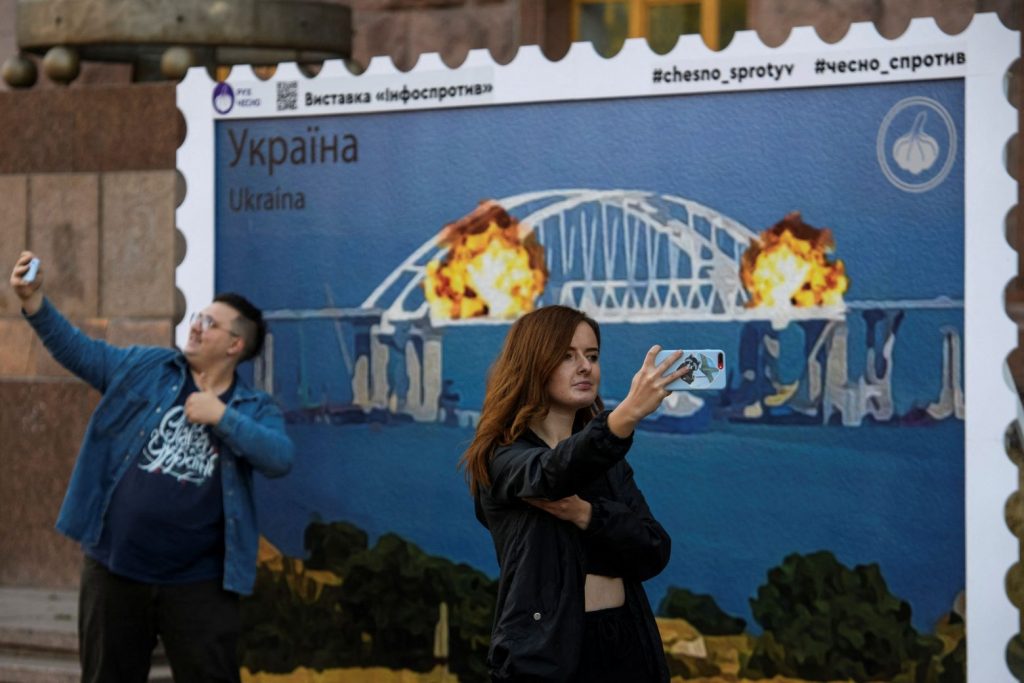 Κριμαία: Από τις μυστικές υπηρεσίες της Ουκρανίας σχεδιάστηκε η έκρηξη, λέει η Μόσχα