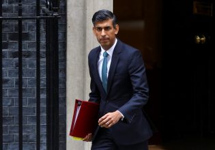 Σούνακ: Πώς δικαιολόγησε την καθυστέρηση στην ανακοίνωση του σχεδίου προϋπολογισμού – «Δύσκολες αποφάσεις»