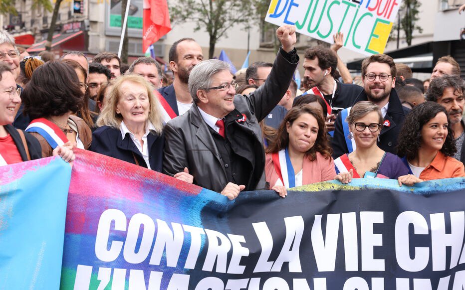 Γαλλία: Διαδηλώσεις κατά της ακρίβειας με φόντο την έλλειψη καυσίμων