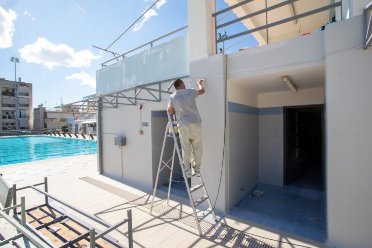 Πετρούπολη: Εργασίες αποκατάστασης και αναβάθμισης στο Δημοτικό κολυμβητήριο