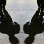 Βύρωνας: Αναστάτωση από τη συμμορία ανήλικου – Ξυλοδαρμοί και μαχαιρώματα