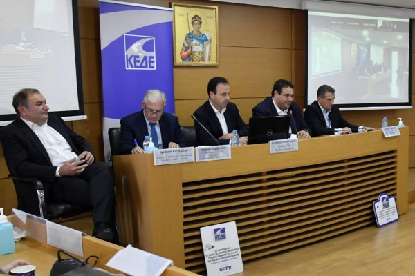 Στο διοικητικό συμβούλιο της ΚΕΔΕ μίλησε ο Θοδωρής Λιβάνιος