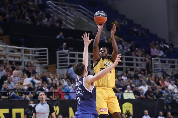 Εύκολη νίκη για την «Ένωση» (79-63)