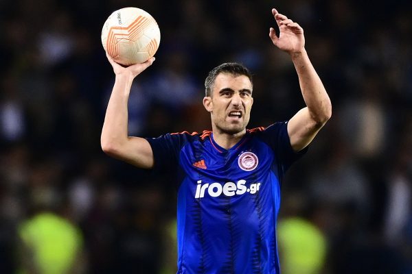 Σωκράτης: «Υπήρξαν κάποιες ανεξήγητες αποφάσεις από τον διαιτητή» – Τι είπε ο έμπειρος στόπερ για τον Ντόι