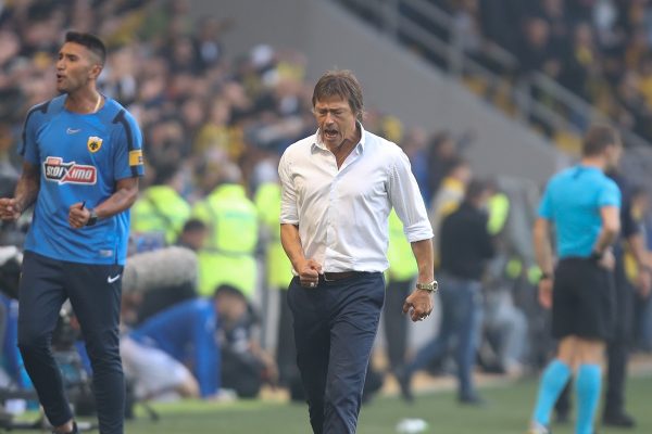 Με Σιντιμπέ και Τζαβέλλα η αποστολή της ΑΕΚ για ΠΑΣ Γιάννινα – Εκτός ο Βίντα