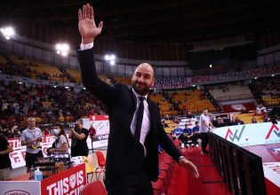 Ολυμπιακός: Το αφιέρωμα και η αποθέωση στον Βασίλη Σπανούλη (vids)