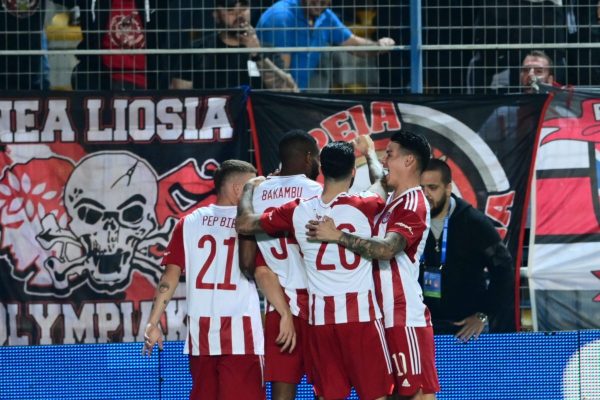 Γκολάρα Μπιέλ και 1-0 ο Ολυμπιακός στο Αγρίνιο (vid)