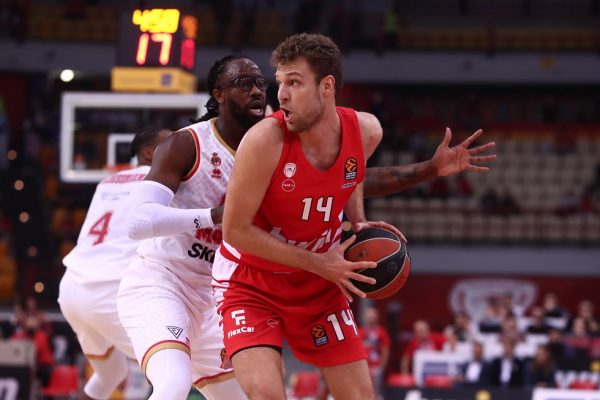 LIVE: Ολυμπιακός – Λαύριο