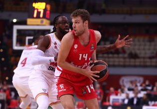 Πώς ο Ομπράντοβιτς «έδεσε» (Ο)κόμπο τον Ολυμπιακό: Ο περιορισμός του Βεζένκοφ, το «κλειδί» Μπράουν και ο σταρ Τζέιμς