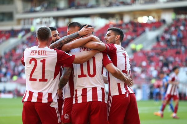 Ολυμπιακός – Λαμία 2-0: «Καθάρισε» σε έξι λεπτά και τώρα… Λεωφόρος