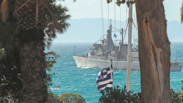 Ελληνοτουρκικά: Τι αλλάζουν τα 12 μίλια νότια της Κρήτης
