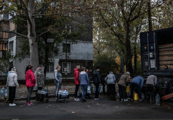 Ουκρανία: Το σχέδιο του Πούτιν για να διχάσει τους Ουκρανούς – «Όπλο» το νερό