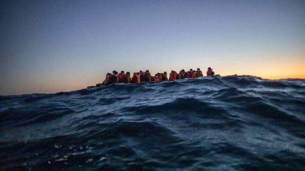 Μεσόγειος: Νέα τραγωδία - Δύο απανθρακωμένα παιδιά πάνω σε σκάφος με μετανάστες