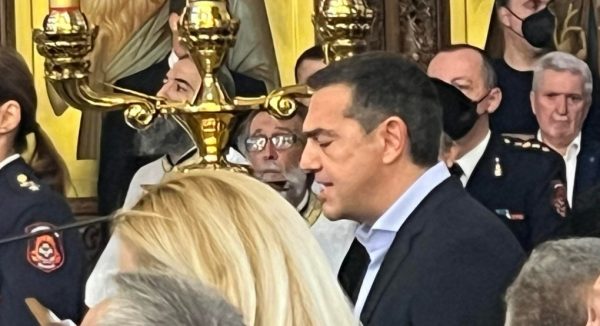 Αλέξης Τσίπρας: «Όλη η Ελλάδα δακρύζει και πενθεί τον Αλέξανδρο Νικολαΐδη, γιατί αισθάνεται ότι έχασε ένα δικό της παιδί»