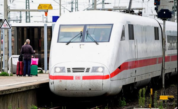 Γερμανία: Σε δολιοφθορά αποδίδουν οι γερμανικές υπηρεσίες τη βλάβη στο σιδηροδρομικό δίκτυο