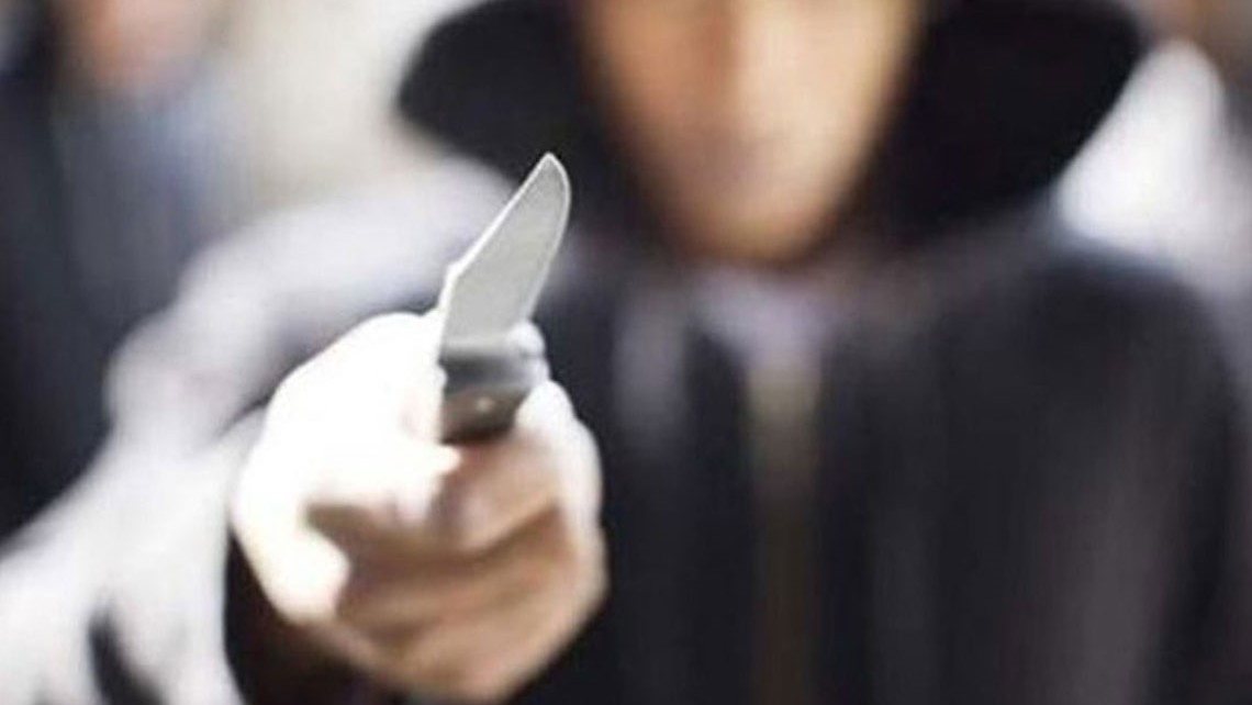 Ηράκλειο: 13χρονος κυνηγούσε με μαχαίρι μαθήτρια Δημοτικού - Η καταγγελία της μητέρας της