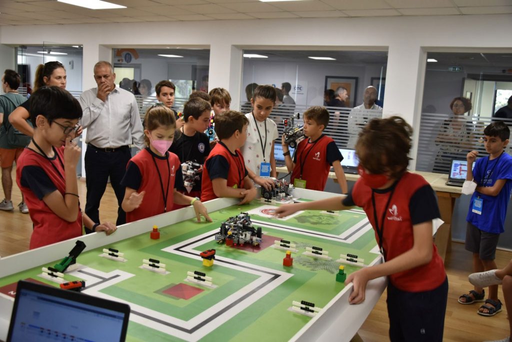 Το εισιτήριο για την Παγκόσμια Ολυμπιάδα Ρομποτικής 2022 έλαβαν 8 ελληνικές ομάδες