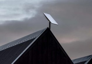 Ουκρανία: Το Starlink του Έλον Μασκ «ζωτικής σημασίας» για το Κίεβο