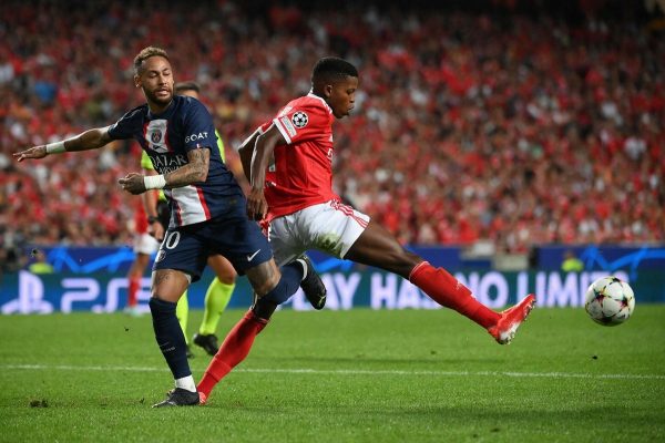 «Όρθια» με τρομερό Βλαχοδήμο η Μπενφίκα κόντρα στην Παρί (1-1) – Πρώτη νίκη με μάγο Ντι Μαρία η Γιουβέντους (3-1)