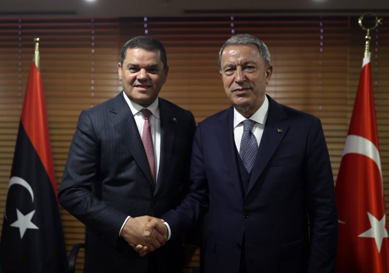 Τρίπολη και η Άγκυρα υπέγραψαν δύο στρατιωτικές συμφωνίες