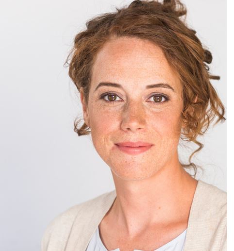 Παρακολουθήστε ζωντανά τη διαδικτυακή συζήτηση της Johanna Haninck για τον Ανδρέα Καρκαβίτσα