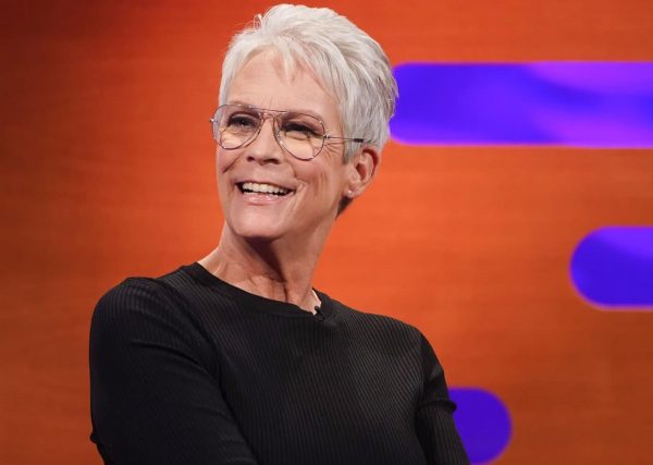 Τζέιμι Λι Κέρτις: Μετανιώνω για τον χαμένο χρόνο σε πράγματα που δεν είχαν ουσία