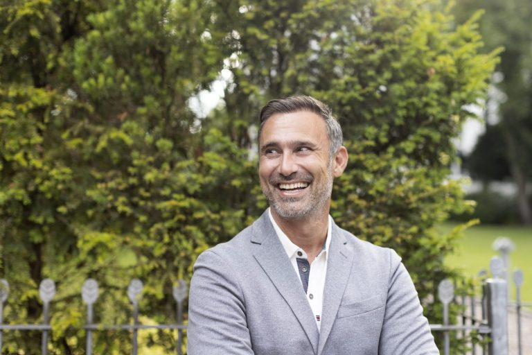 Ο Γιώργος Καπουτζίδης ambassador της Αγοράς του 63ου ΦΚΘ που επεκτείνεται δυναμικά και στην τηλεόραση