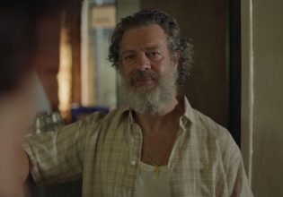 Γιάννης Τσορτέκης: «Ένιωσα ταραχή και αναγούλα με τον ρόλο του Χαράλαμπου στο Maestro»