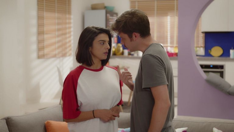 Μαίρη Μαίρη Μαίρη: Οι απειλές του Πέτρου και η εξαφάνιση της Ντίνας φέρνουν τα πάνω κάτω – Απόψε στις 21:00, στο MEGA