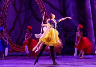 H Χιονάτη και οι 7 Νάνοι, το αγαπημένο παραμύθι από το μπαλέτο της Οδησσού