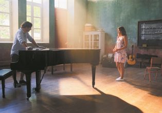 Mega: Τέσσερις πρωταγωνιστές παρουσιάζουν το «Maestro»