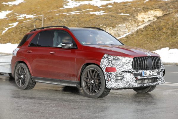 Mercedes-AMG GLE 53: Παράδοση και εξέλιξη